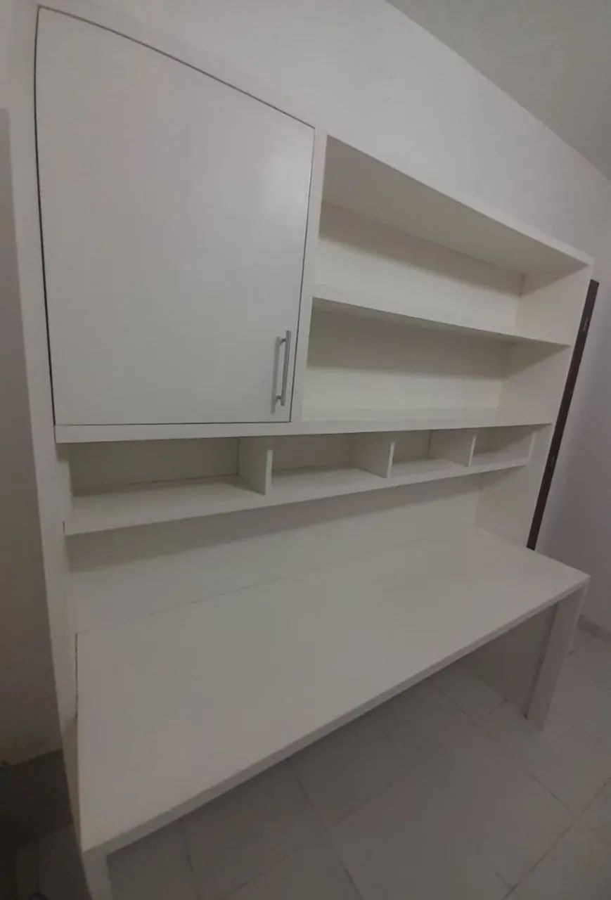 Mesa para estudo em boas condições  - Foto 3