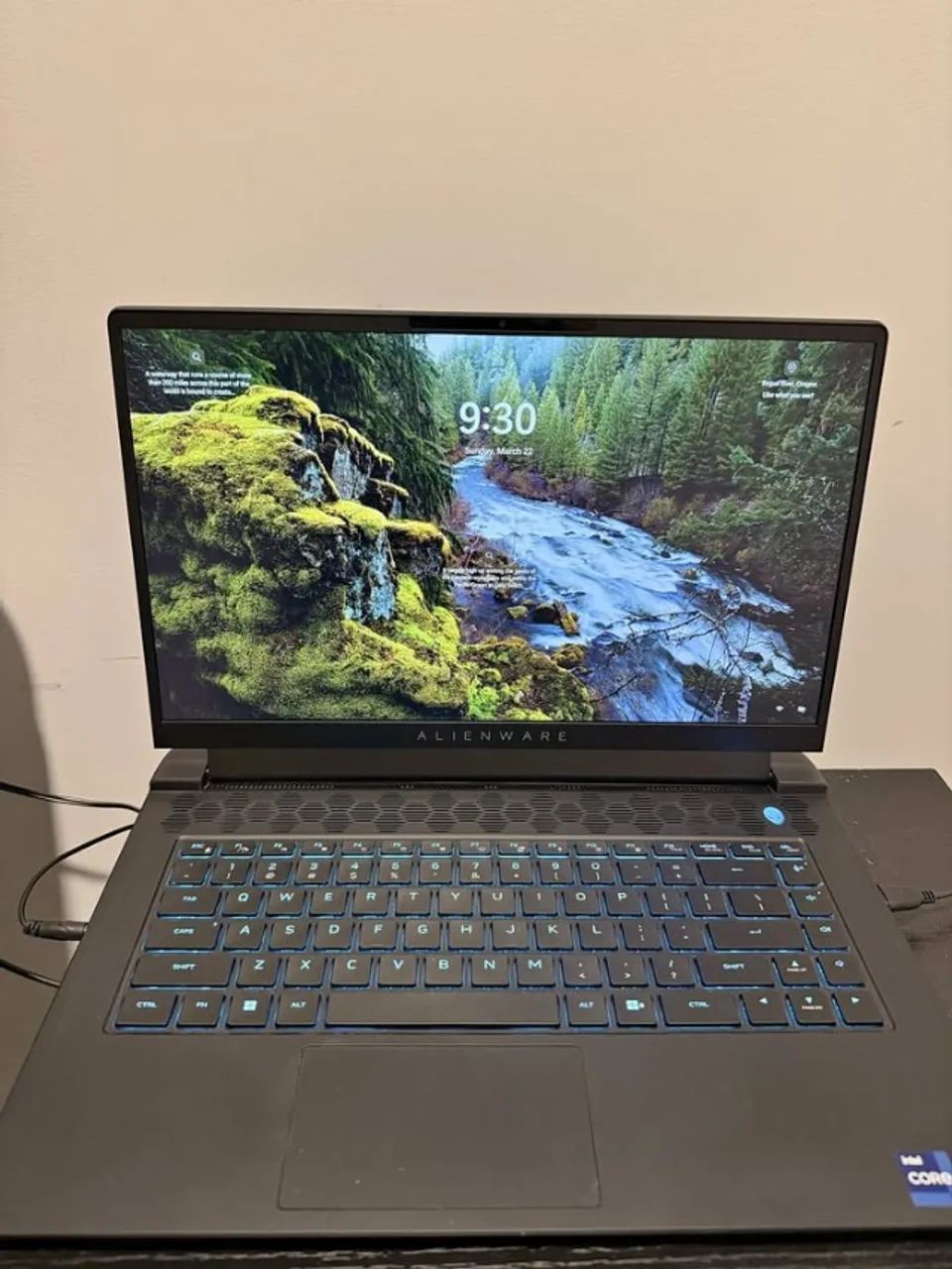 Alienware m15 R7 - Foto 2