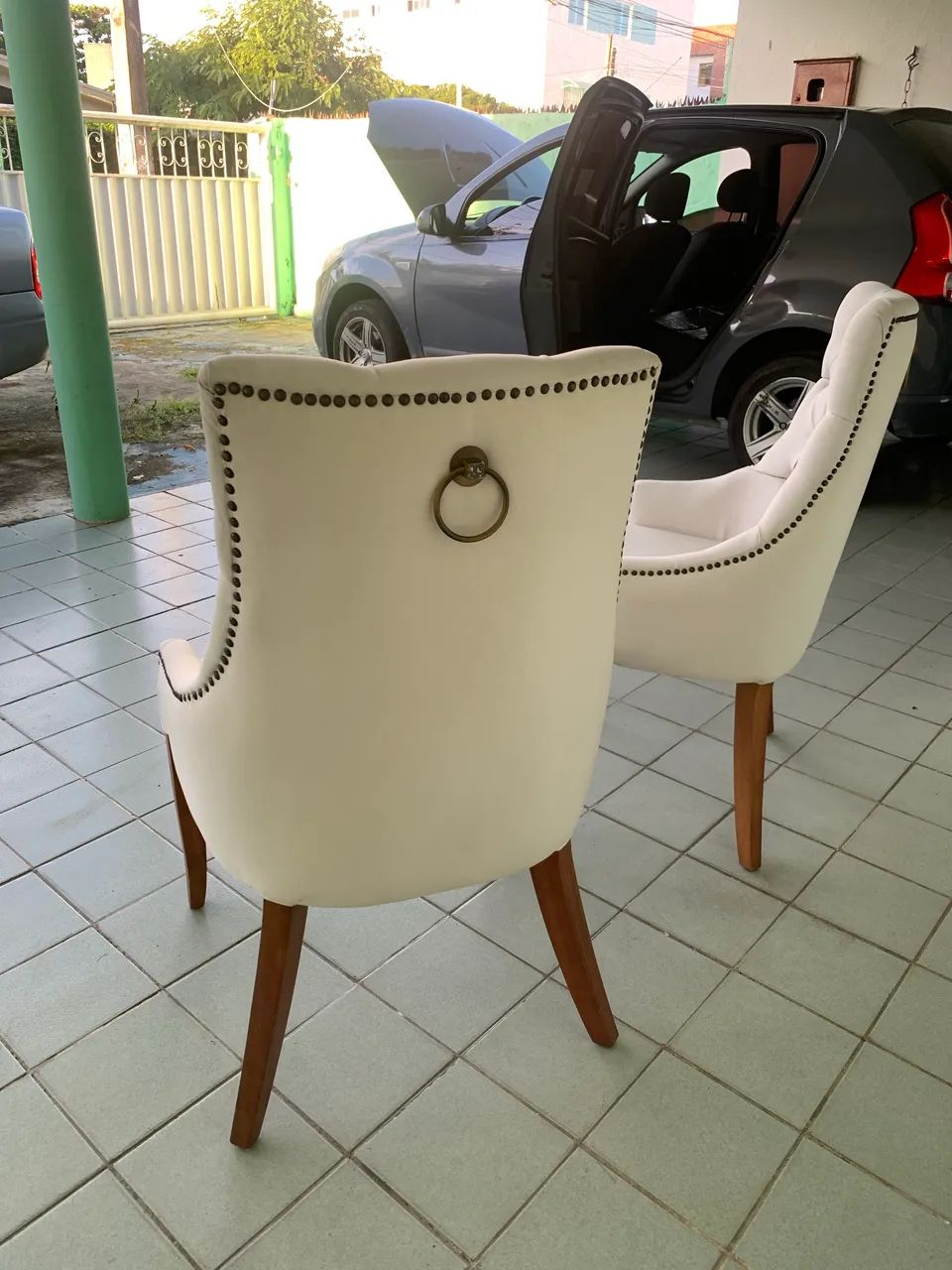 Cadeiras Capitonê Aparador de mesa - Foto 5