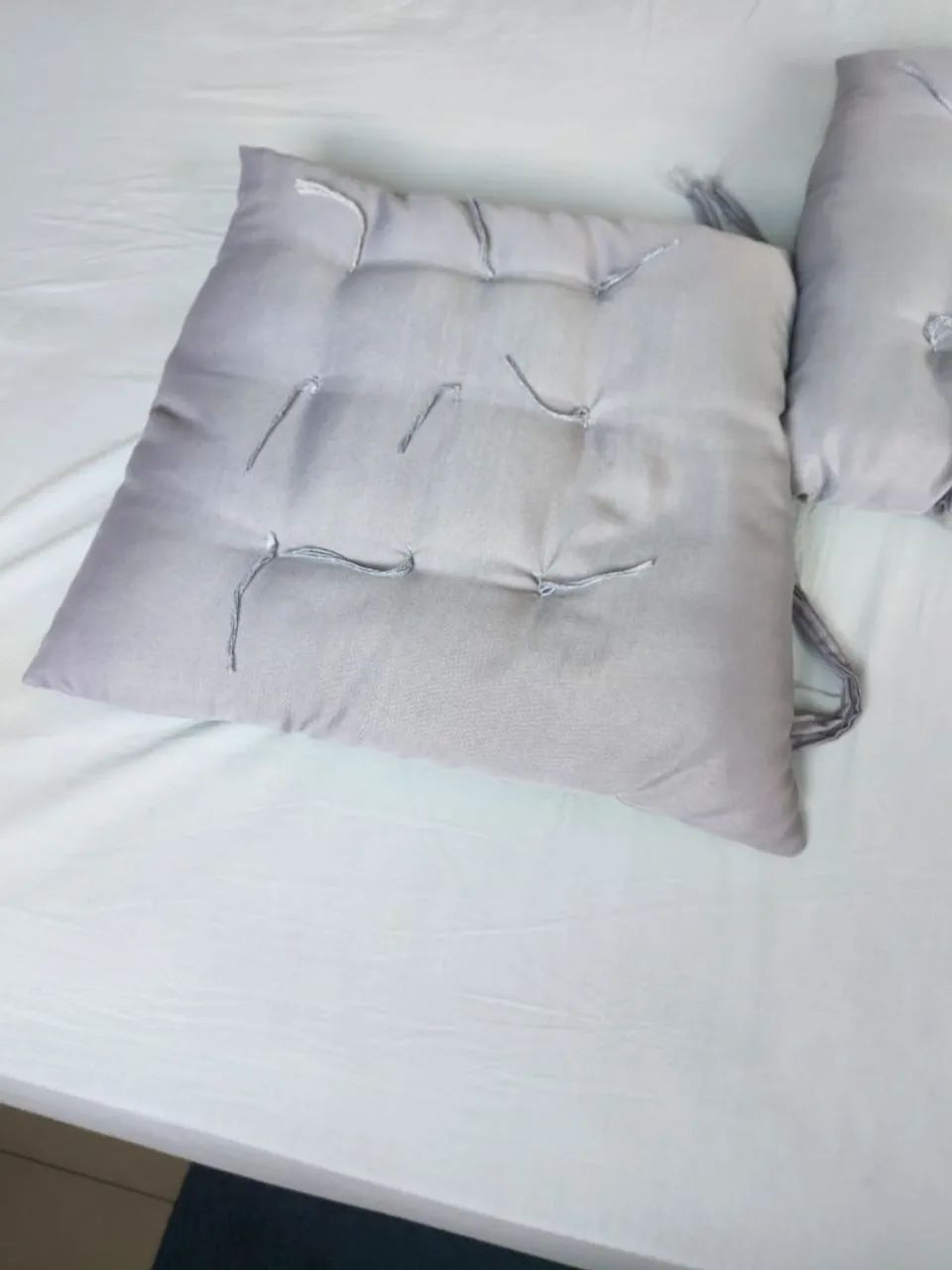 Almofadas futon cor cinza  - Foto 2