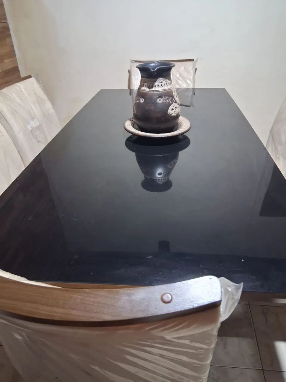 Vendo mesa 6 cadeiras semi nova - Foto 2