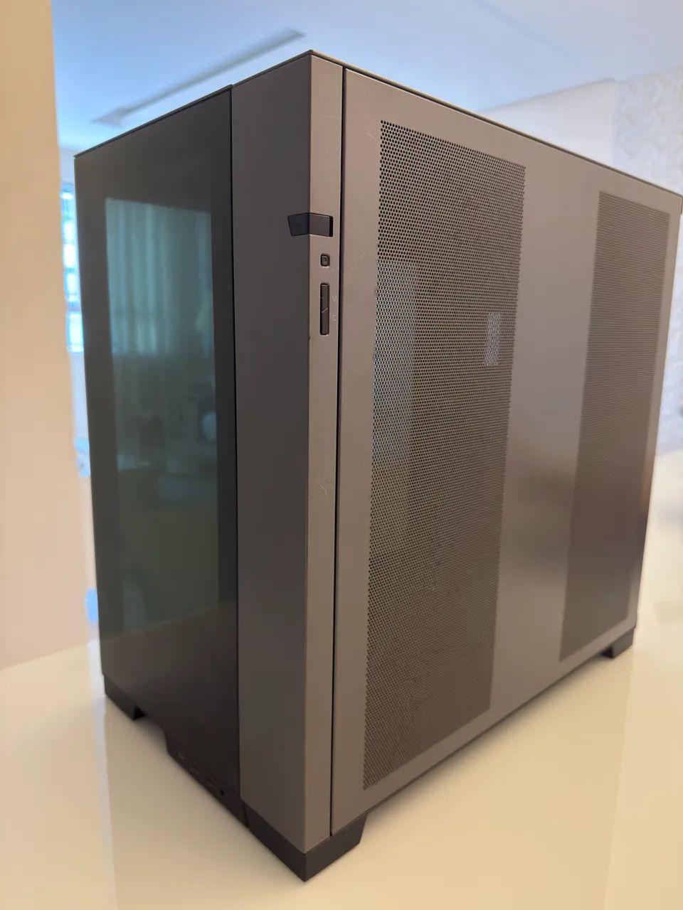 Gabinete Gamer Lian Li O11 Dynamic Evo Prata Mid tower - Foto 5