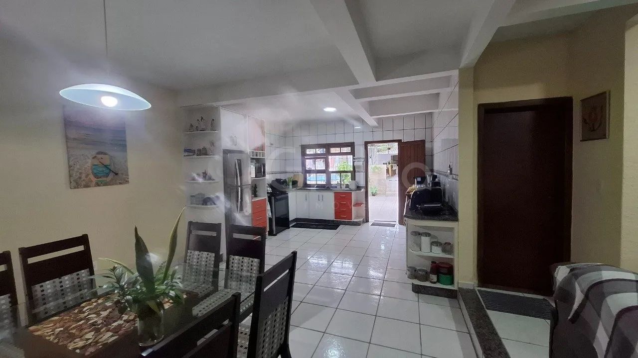 Casa de 320m² com 4 Dormitórios sendo 2 suítes na Tapera - Foto 4