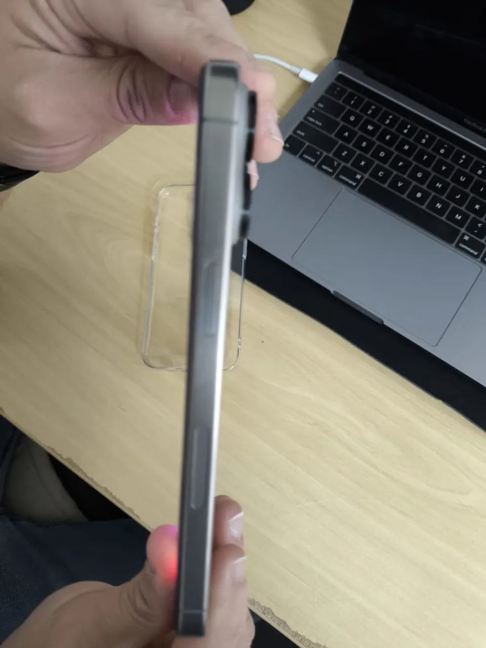 iPhone 15 Pro Max - 256GB - Cinza Espacial  - Foto 3