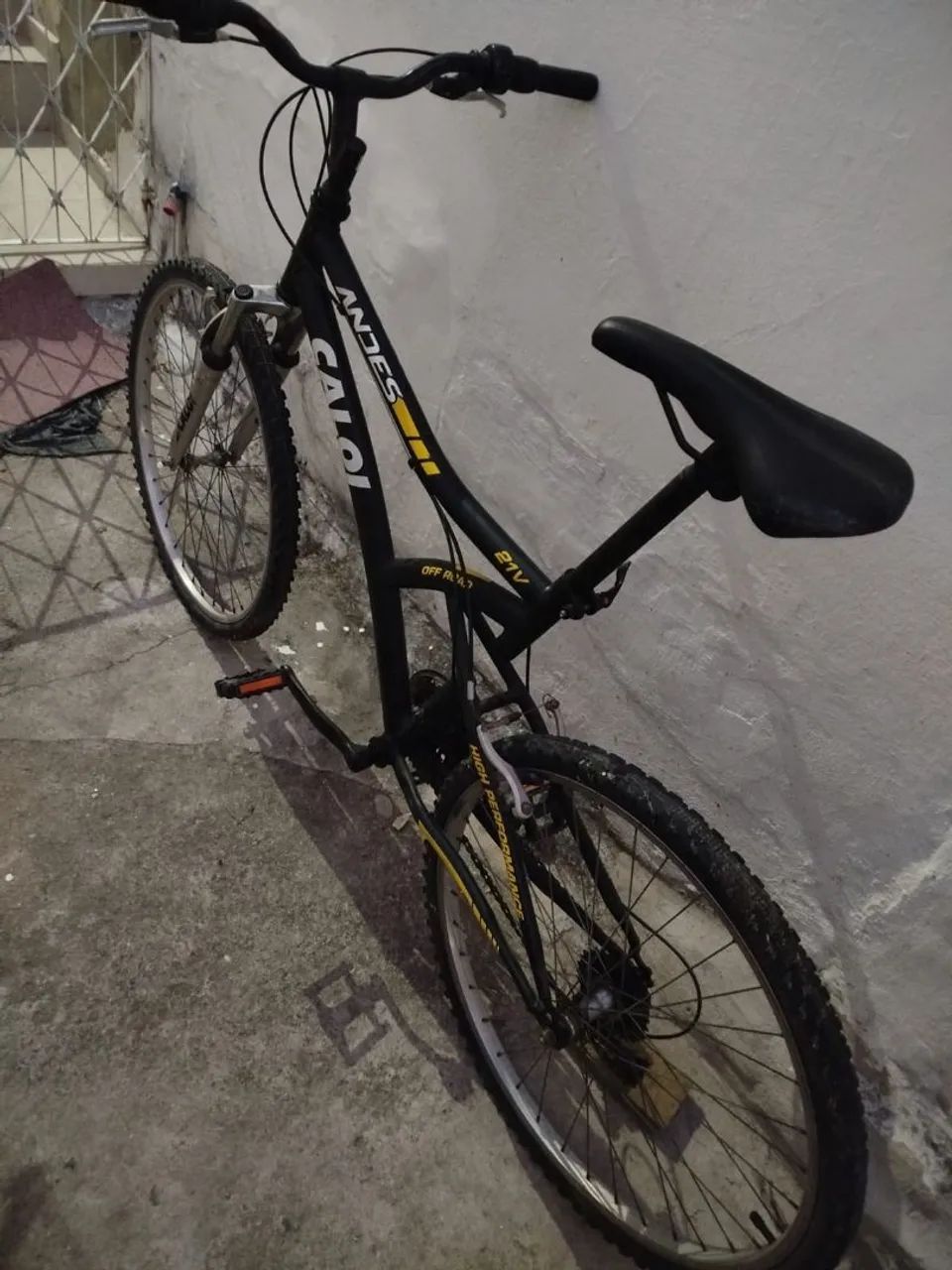 Vende bicicleta Caloi - Foto 3