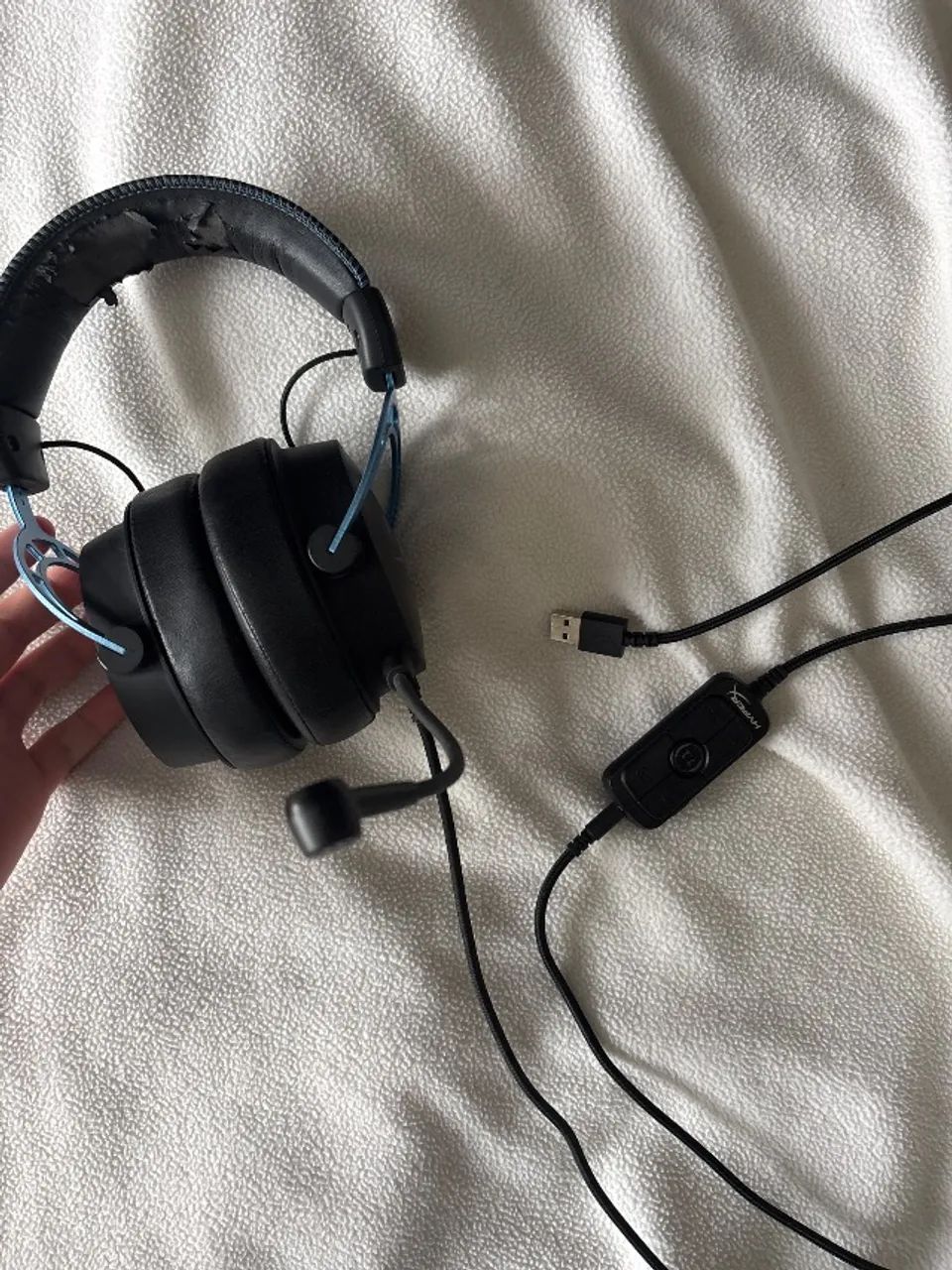 Fone HyperX Gamer com microfone  - Foto 4