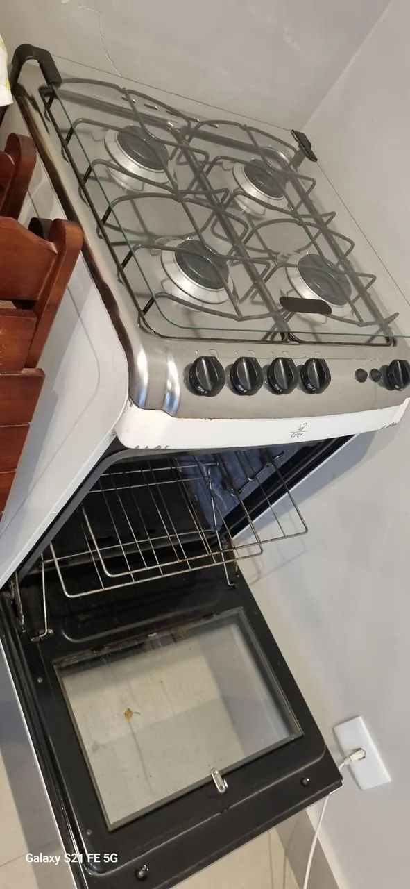 Fogão 4 bocas electrolux semi novo usado - Foto 4