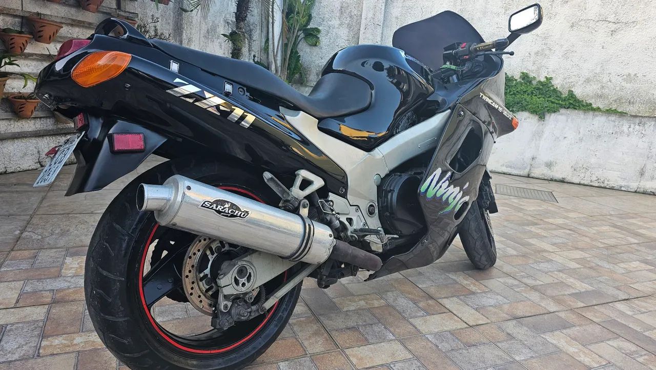 Kawasaki Zx-11 1100cc 1997 - 1479436588 | OLX