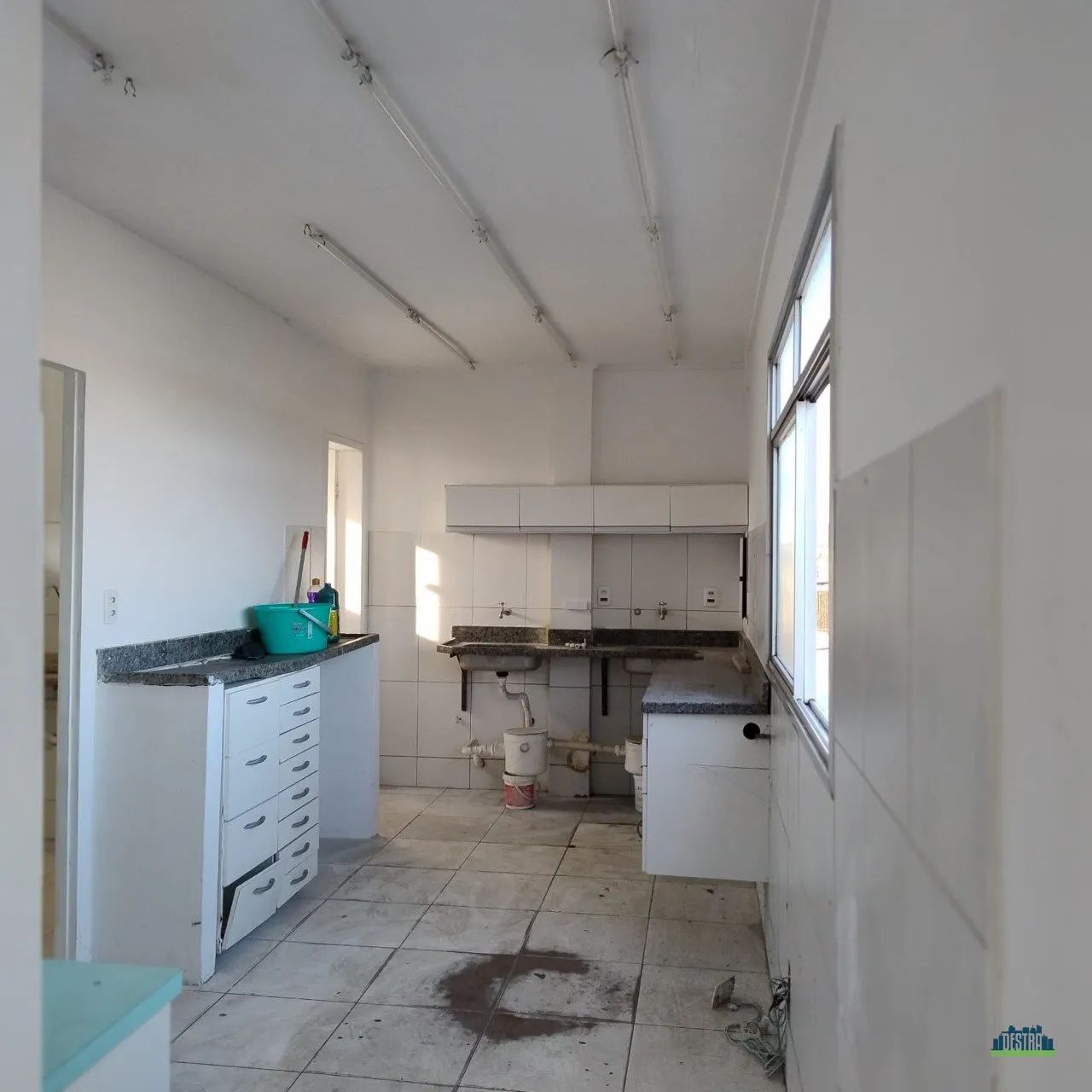 ALUGUE | Sala comercial reformada, Aribiri - Foto 4