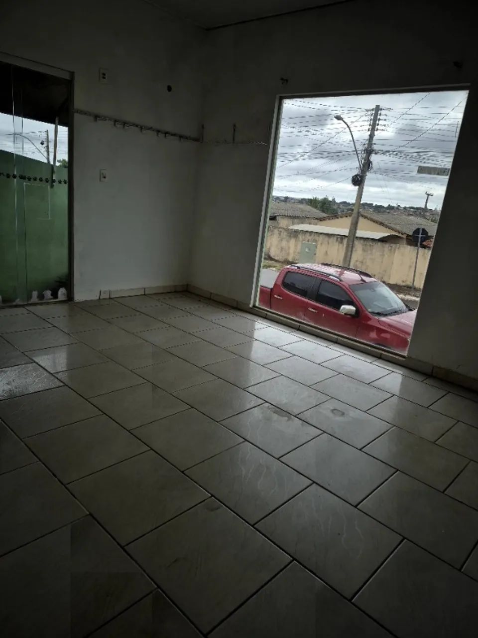 Casa com ponto comercial 