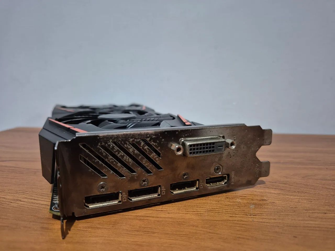 RX 580 GIGABYTE 8GB - Foto 4
