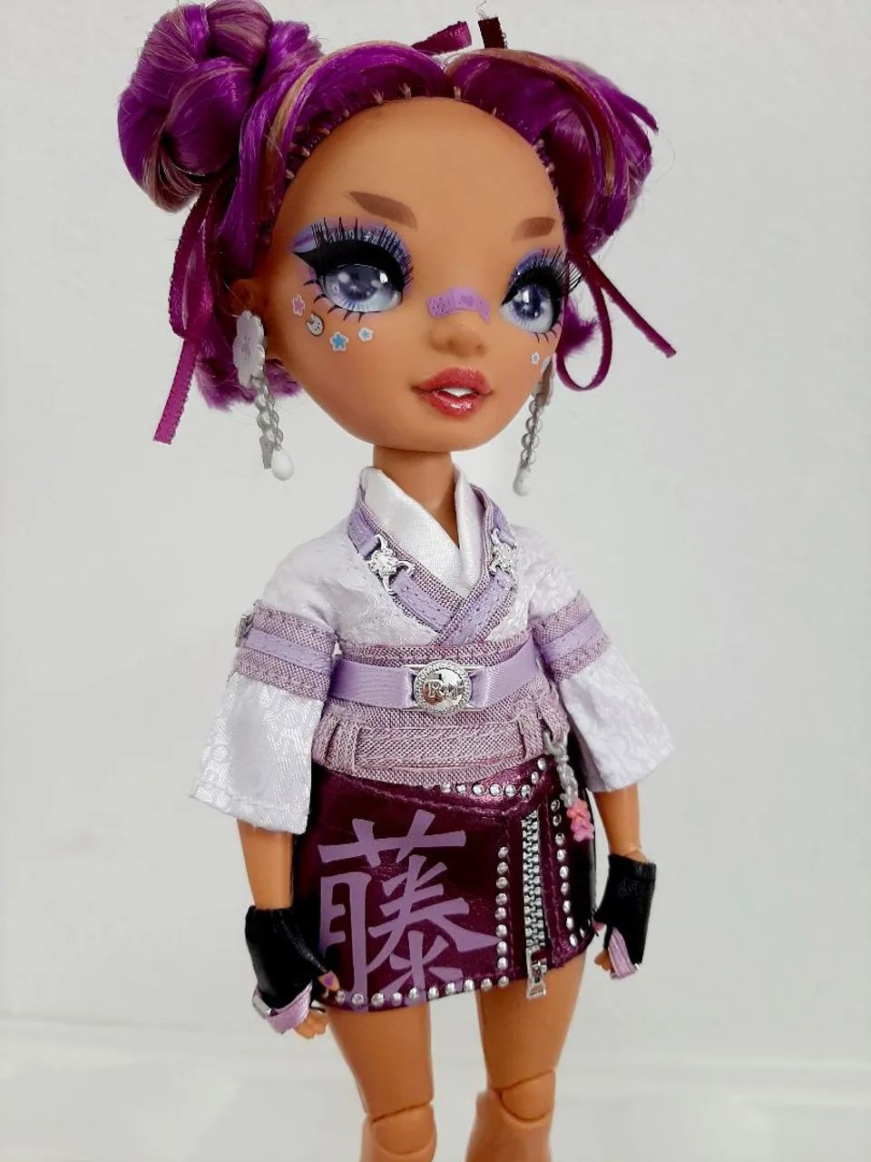 Rainbow High Lila Yamamoto - Foto 5