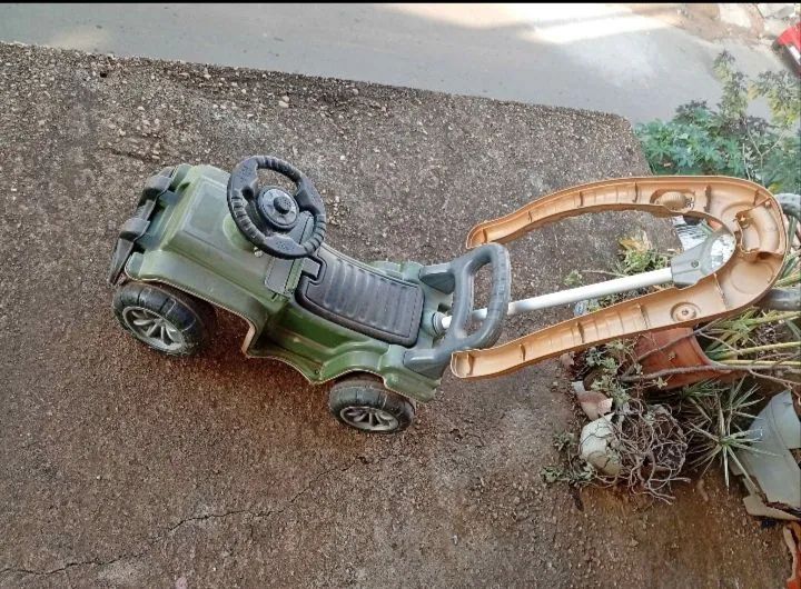 Carrinho de Passeio Á venda  - Foto 3