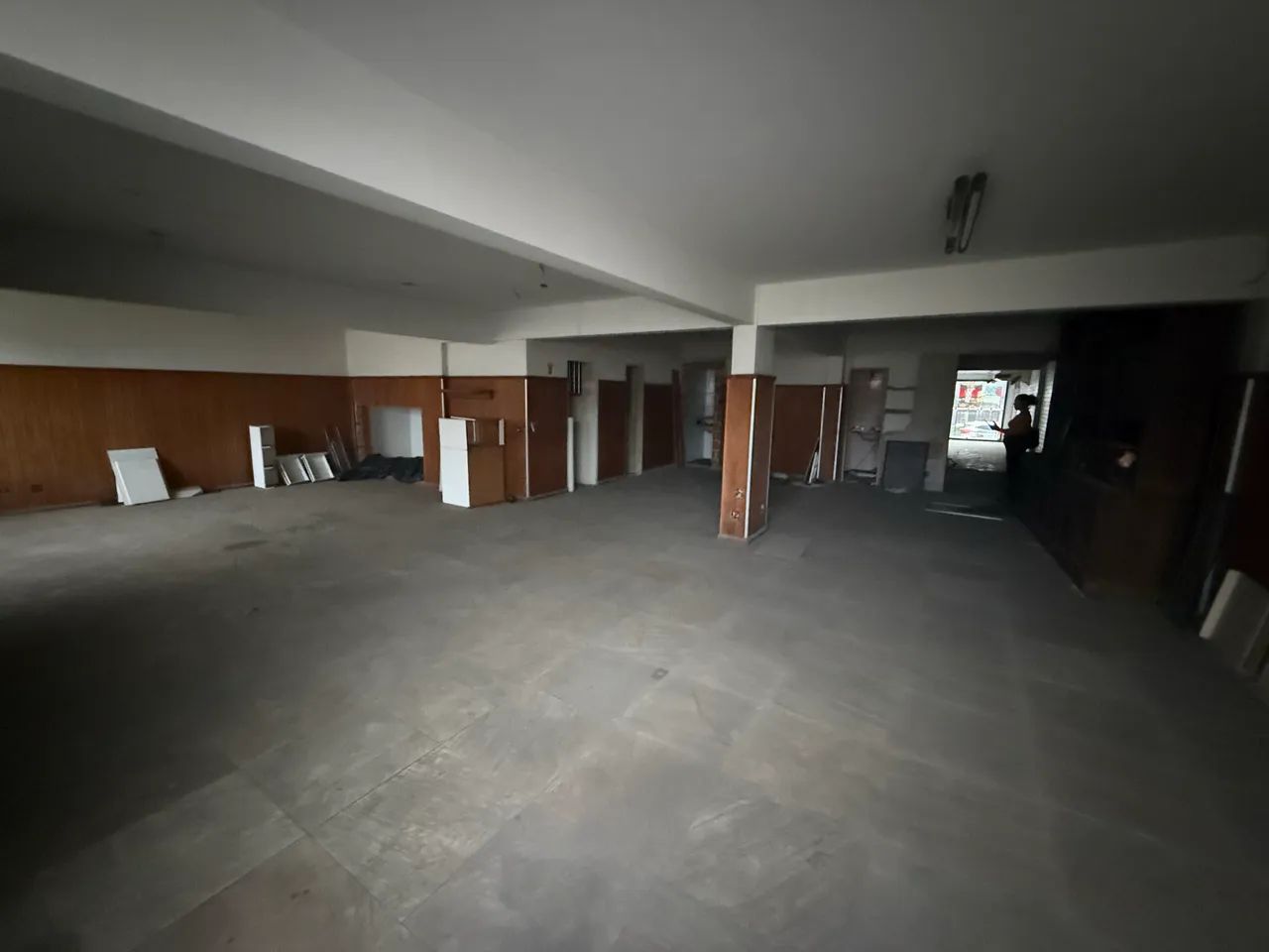 Alugo lojão com 300 m2 - Foto 3