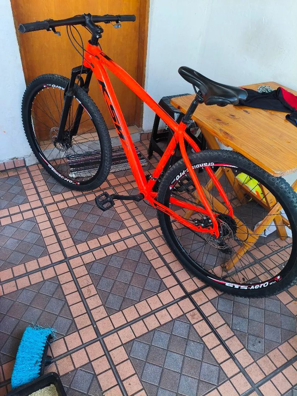 Bicicleta aro 29 Ksw  - Foto 2