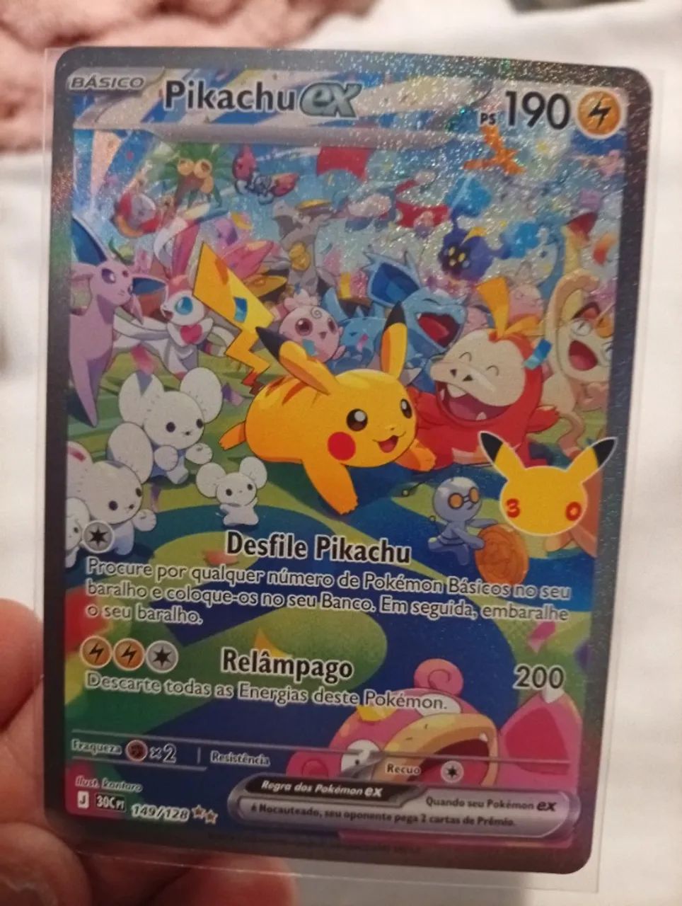 Pikachu ex 149/128 pokémon 30 anos - Foto 2