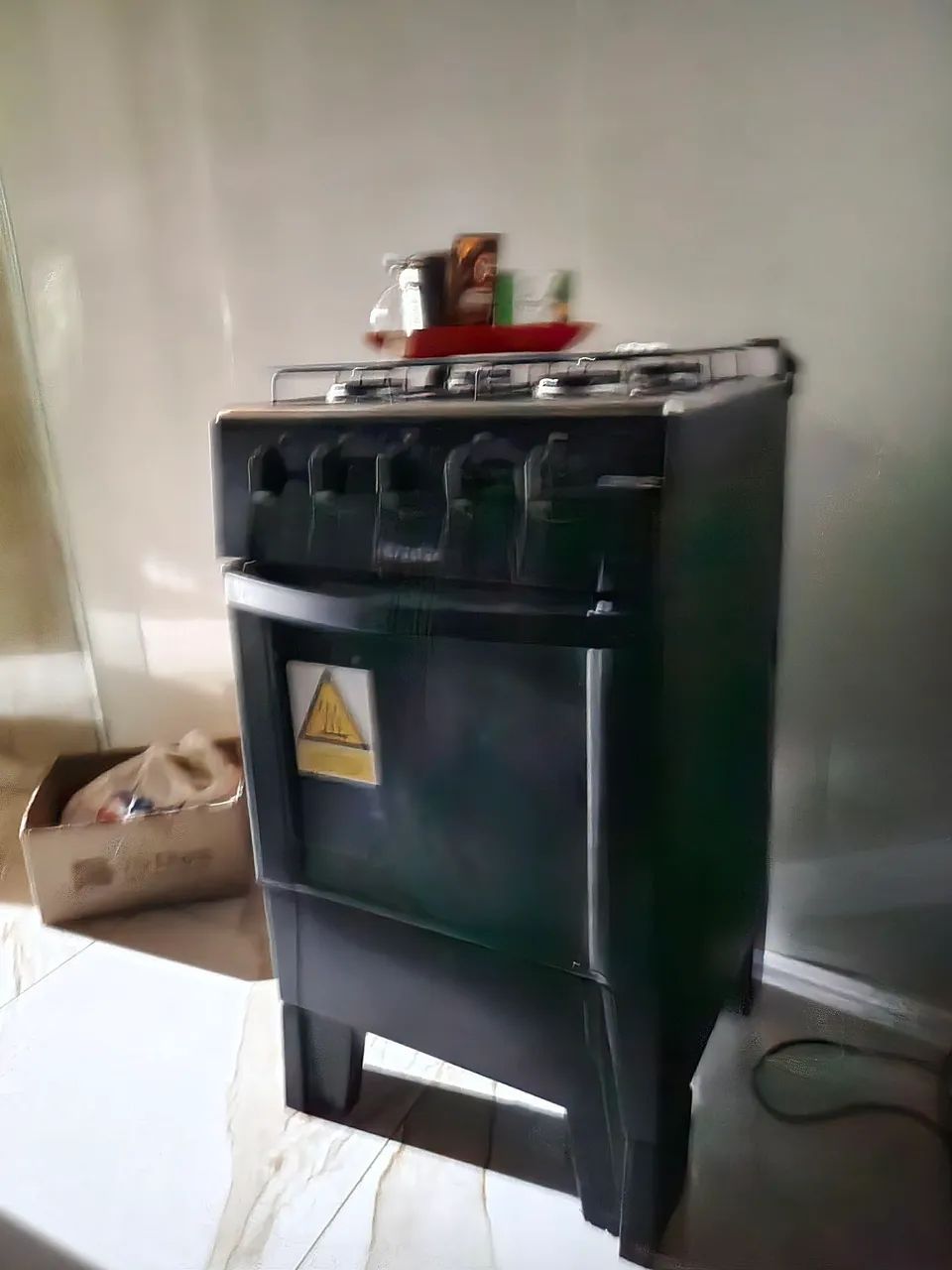 Vendo fogão 4 bocas . - Foto 2