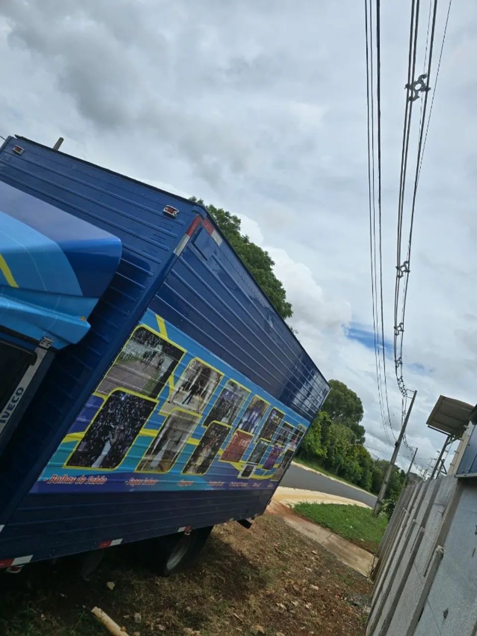 bau para caminhao 3/4 tamanho 2,5 x 6,0 perfeito estado - Foto 4