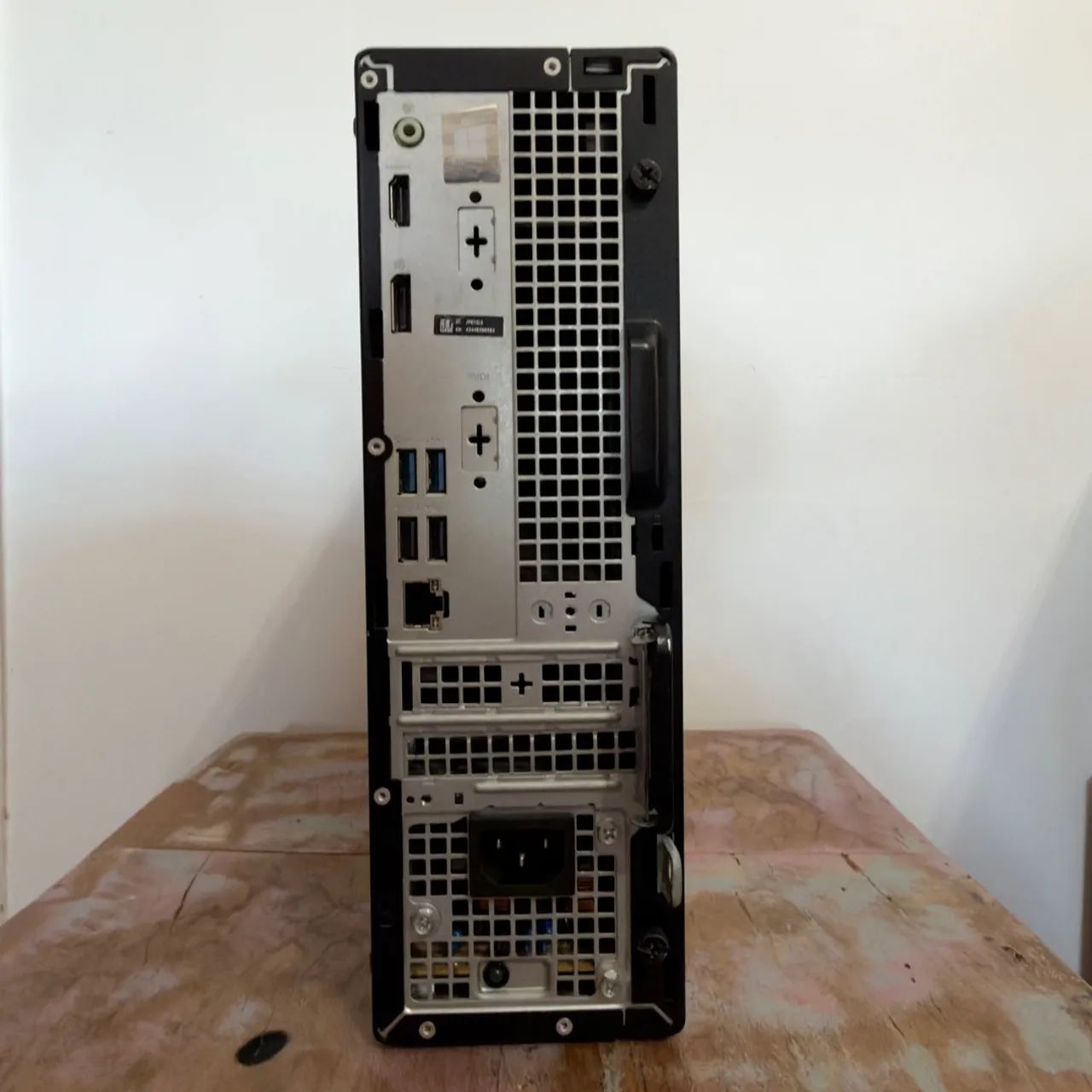 Dell OptiPlex 3080 SFF - Gabinete - Foto 4
