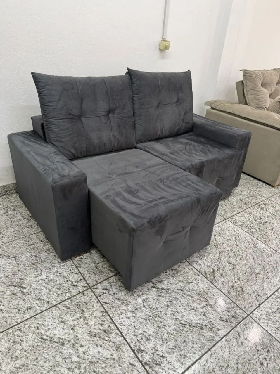 Sofá Retrátil Havaí 1,80m em Veludo - Conforto e Qualidade - Foto 4
