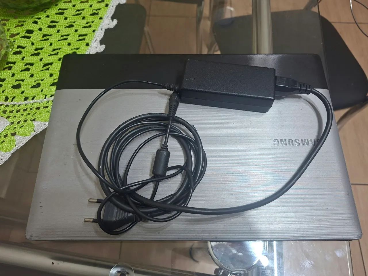 Notebook Samsung RV411 processador i3 4gb RAM 300 de HD  - Foto 5