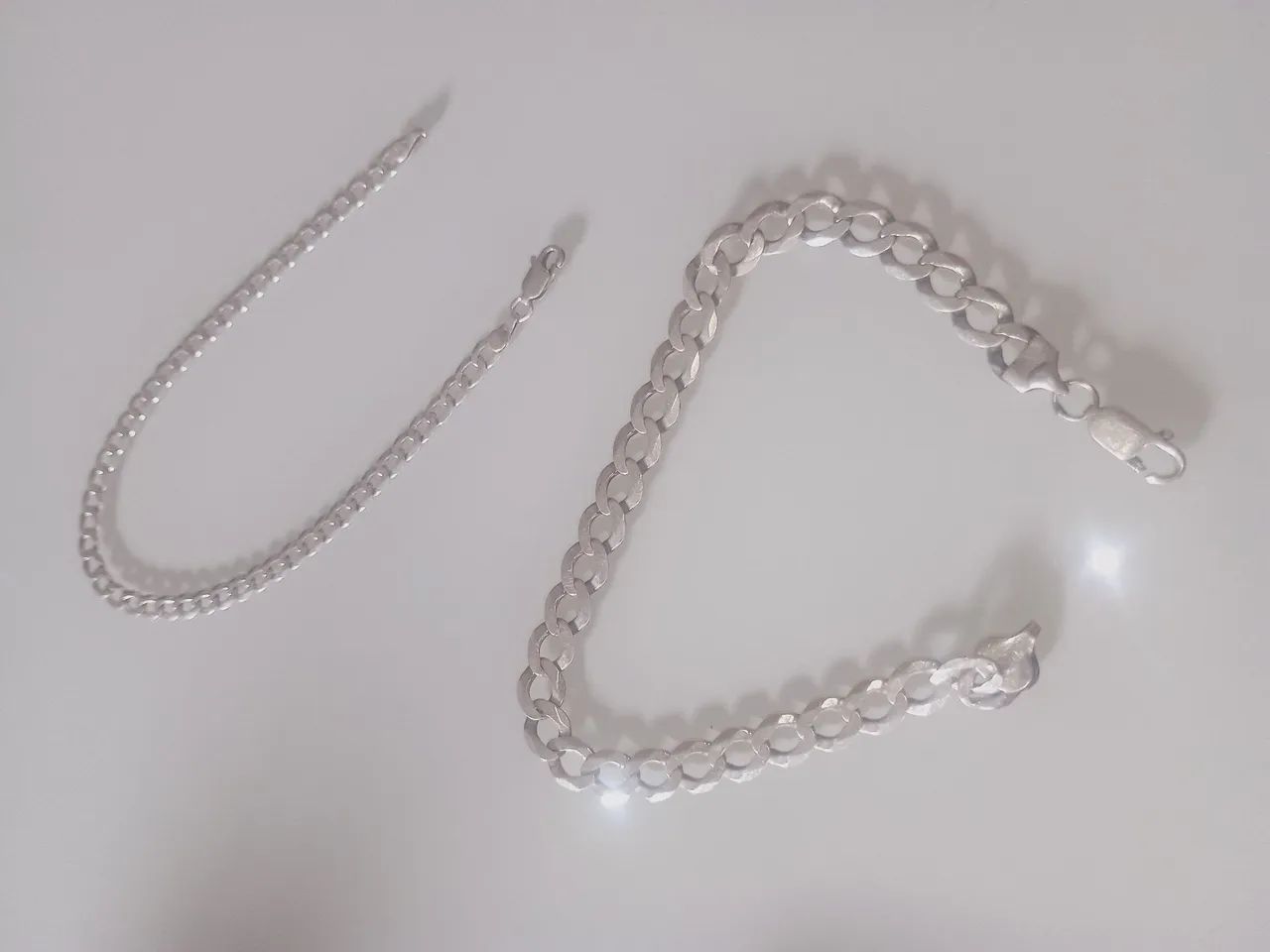 Pra vender essas duas pulseiras de prata escama  - Foto 2