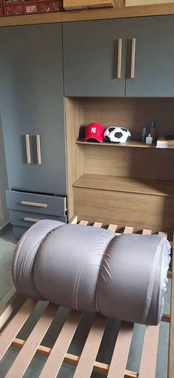 Guarda roupa solteiro com cama  - Foto 3