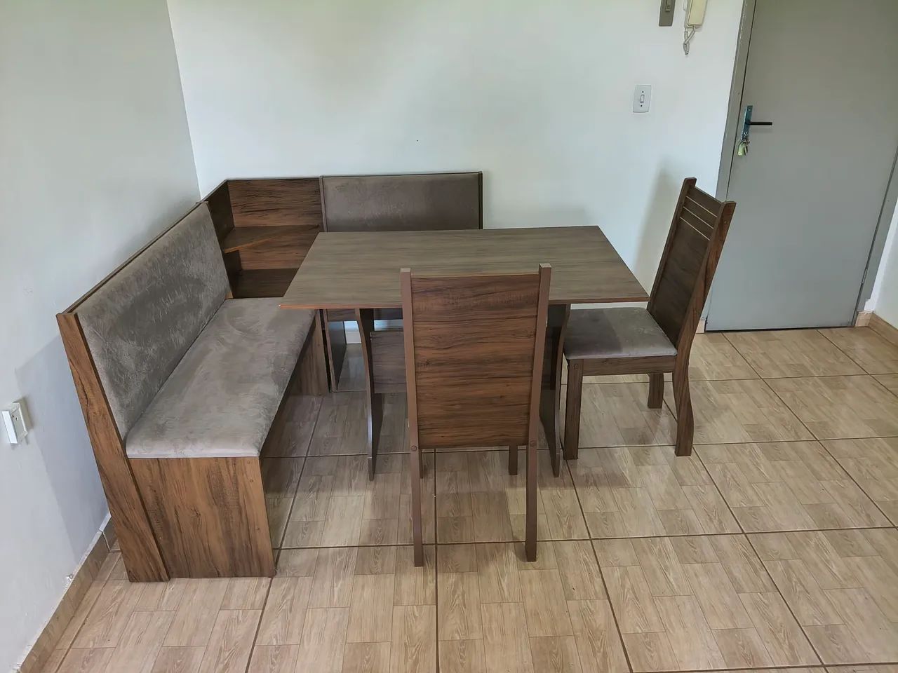 Vende se mesa de jantar em ótimo estado - Foto 4
