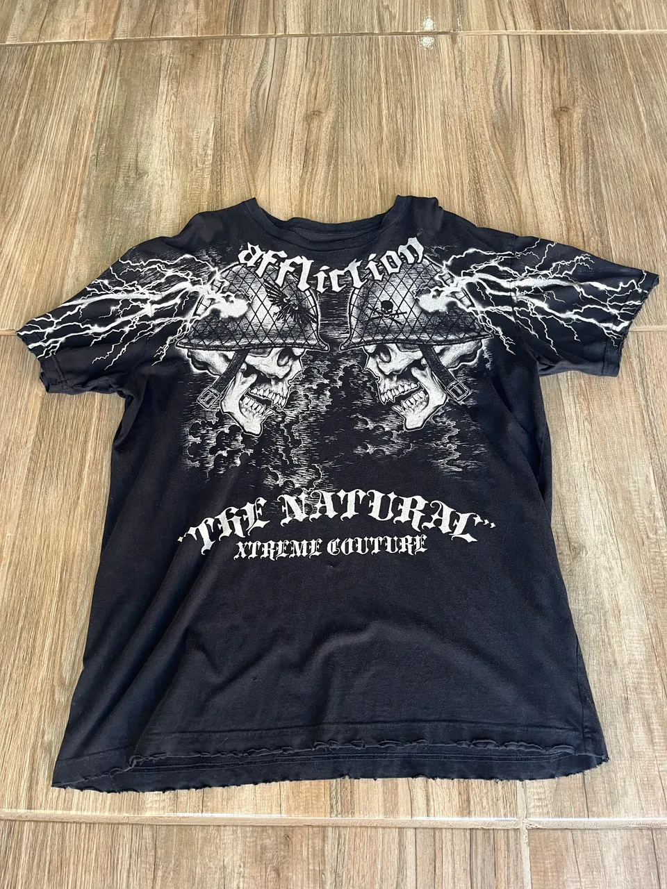 Camiseta Haunted Mound (polo) - Roupas - Brasil, Uberlândia