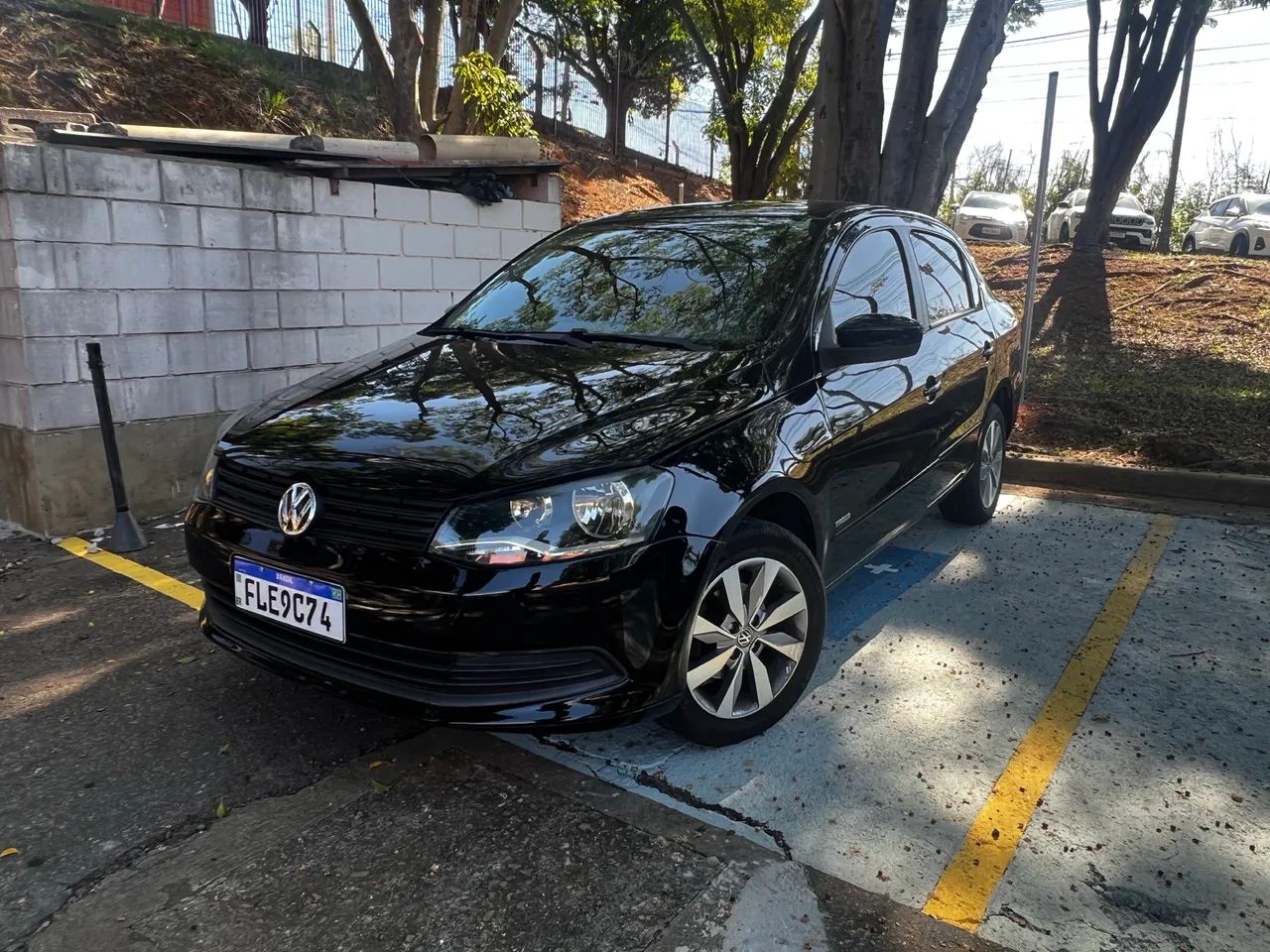 Volkswagen Voyage 2014