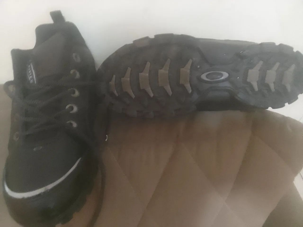 Bota nova da Oakley