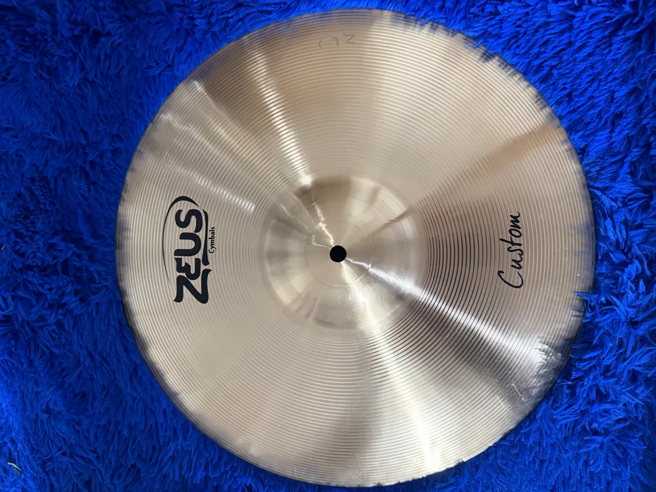 Prato Hi Hat Zeus Spiral Series 14Pol. Bronze B20 - Instrumentos