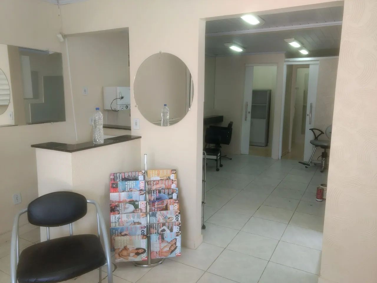 Alugo salão de beleza em Taguatinga centro na QNA *  - Foto 4
