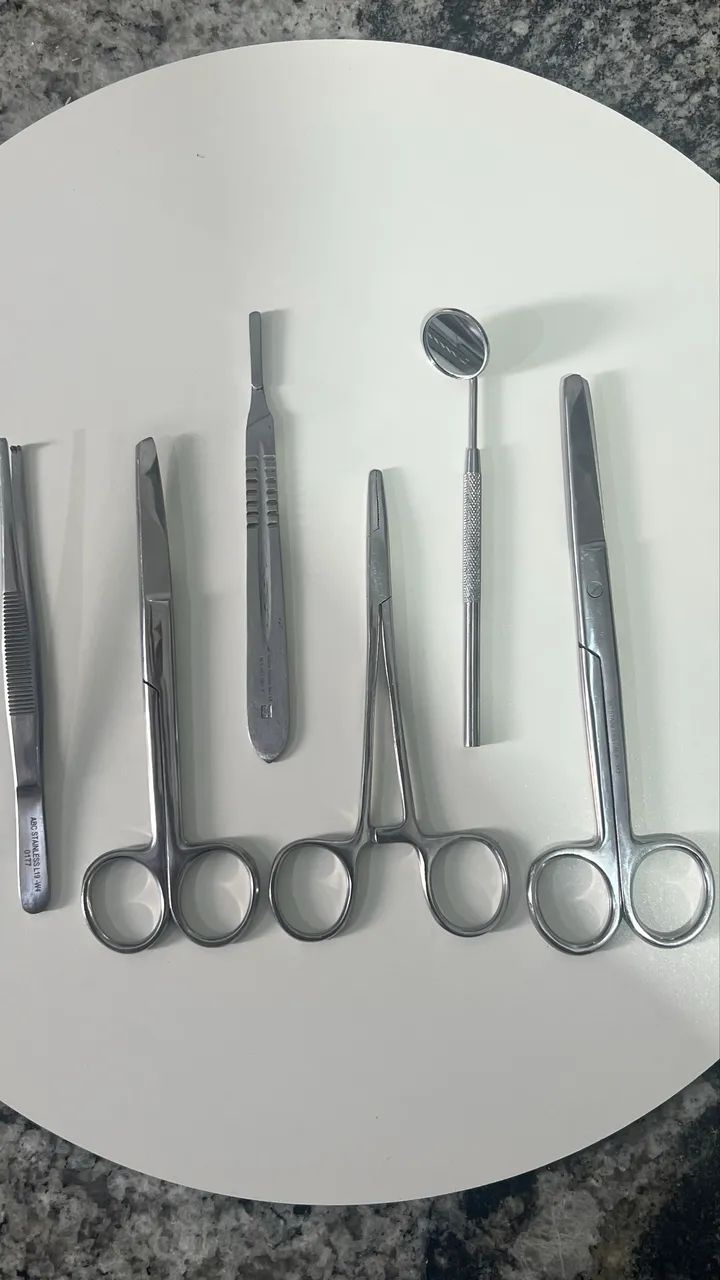 Tesoura cirúrgica Stainless - Foto 3