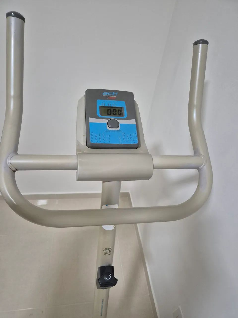 BICICLETA ERGOMÉTRICA CALOI - Foto 3