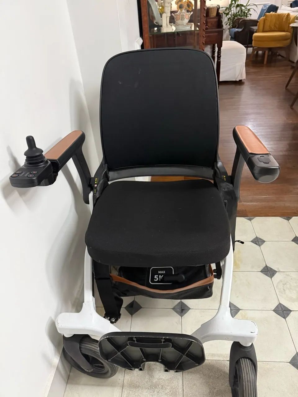 cadeira de rodas motorizada - Foto 2