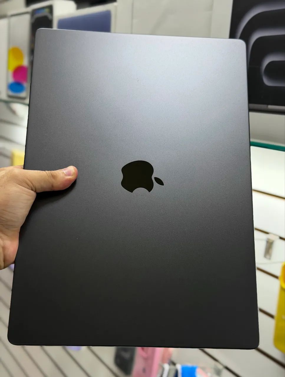 Macbook pro 16 polegadas m3 max 36gb / 1tb AppleCare+ até 17/01/2027 LOJA FÍSICA ( 36 gb ) - Foto 3