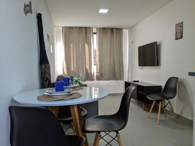 Alugo - Flat 1 quarto mobiliado no Miramar.