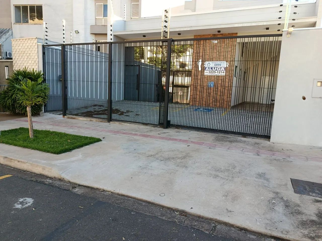 SALÃO COMERCIAL - RUA JOAQUIM NABUCO - ZONA 04