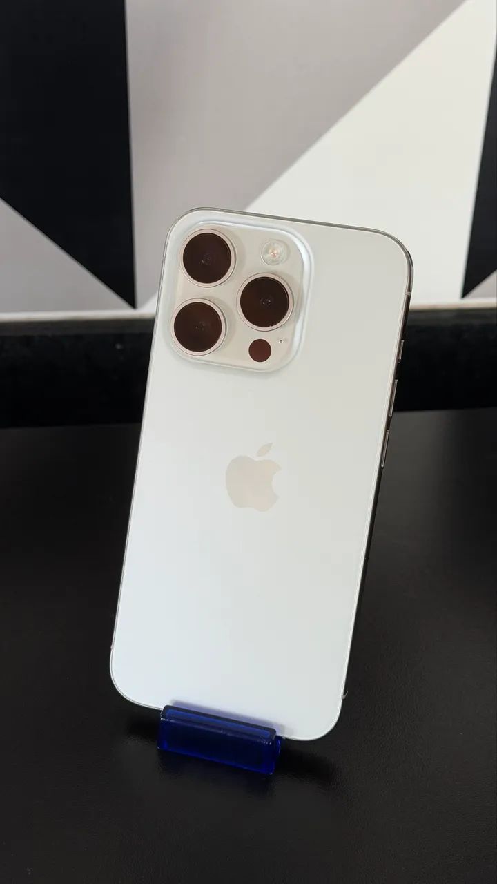iPhone 15 Pro 128gb Branco  - Foto 2