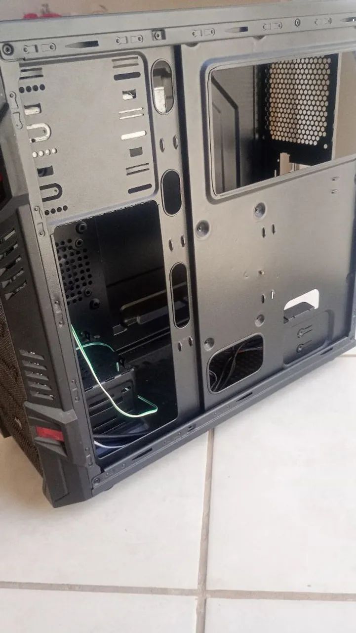 Gabinete aerocool - Foto 2