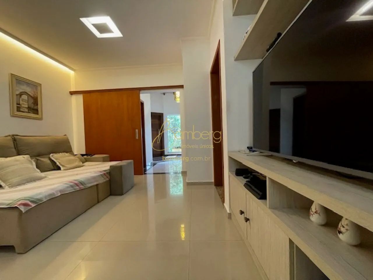 condomínio Iolanda casa com 550m² Área útil - Foto 4