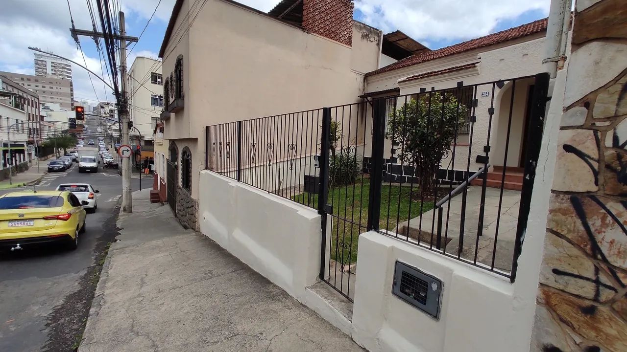Casa 6 quartos - Passos - Foto 2