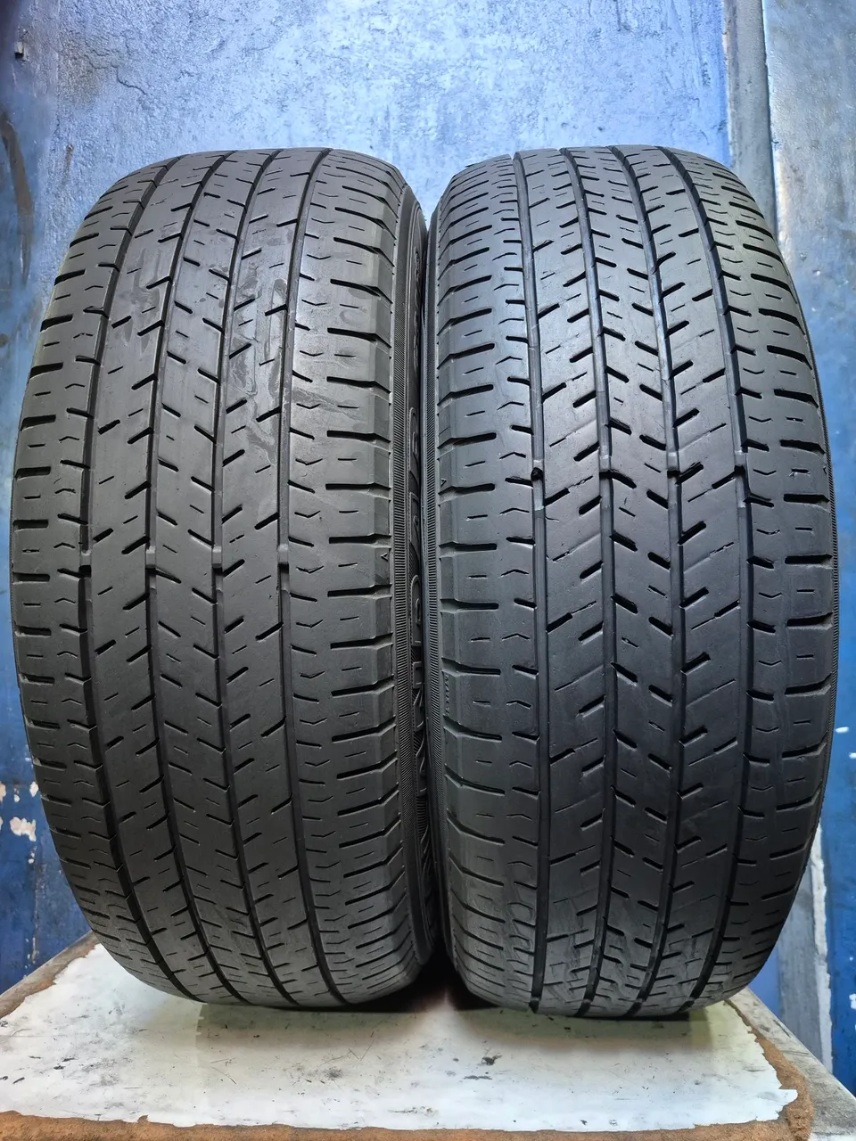 Pneus 205/55r17 - Peças para motos - Jabotiana, Aracaju 1495635321