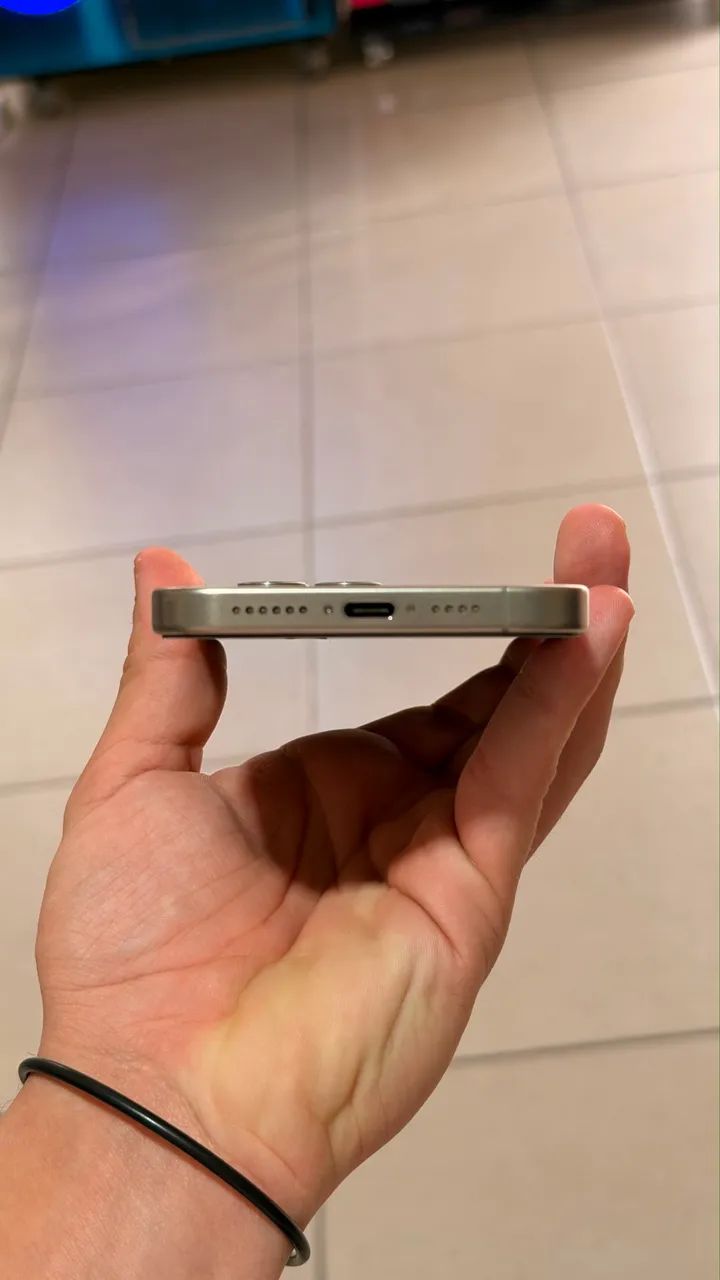 IPHONE 15 PRO MAX  - Foto 3