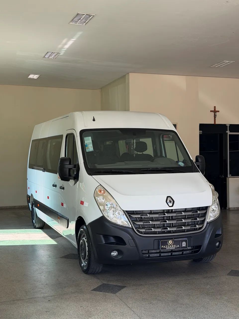 Renault Master 2.3 DCI Executive Longo 16L Dies 2017 - Foto 3