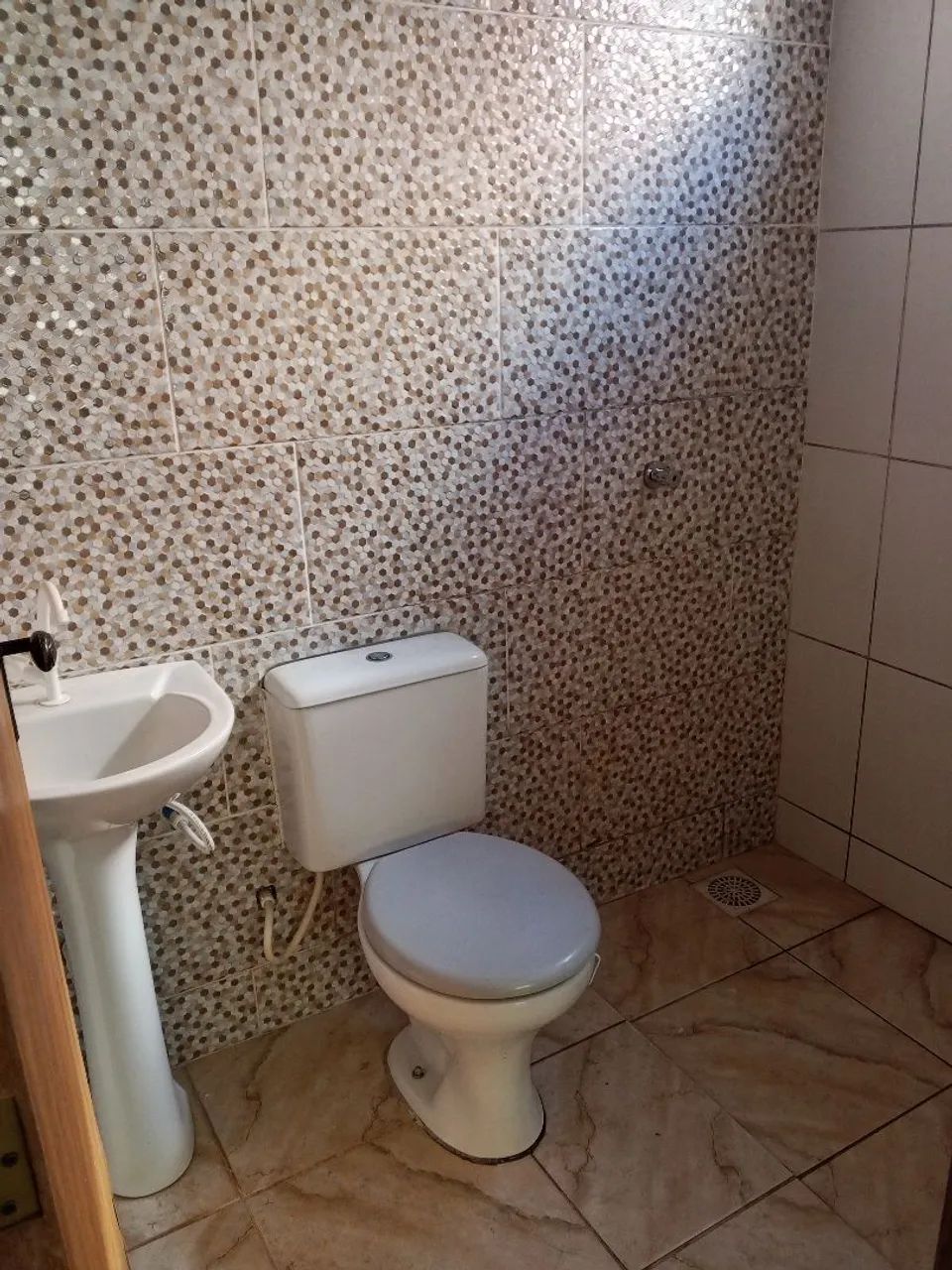 Vendo casa quitada  setor 3 águas lindas  - Foto 5