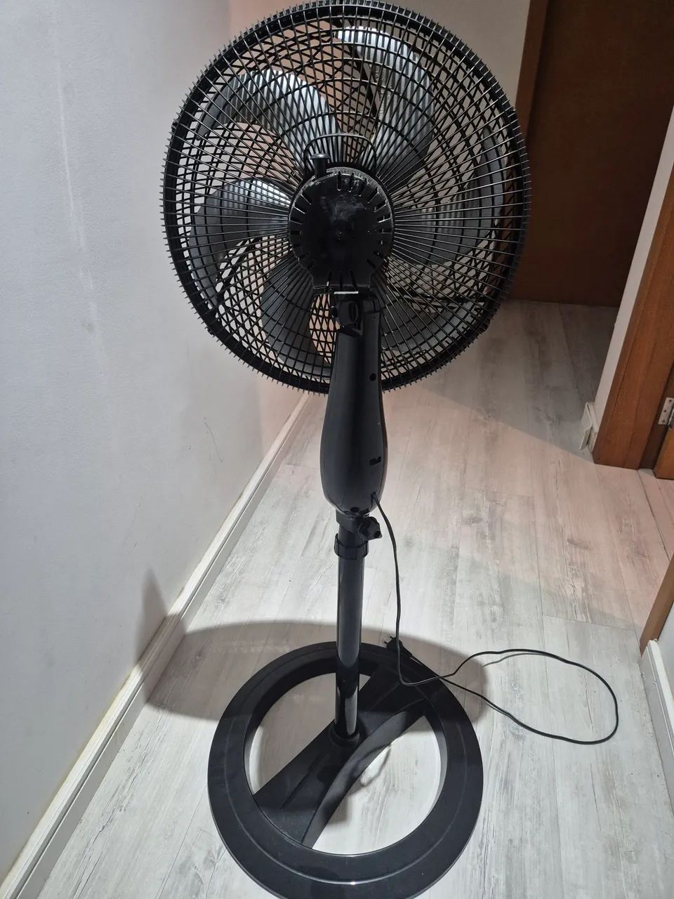 Ventilador de Coluna Mondial Maxi Power - Foto 3