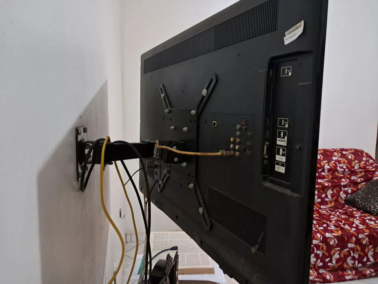 Churrasqueira e televisao