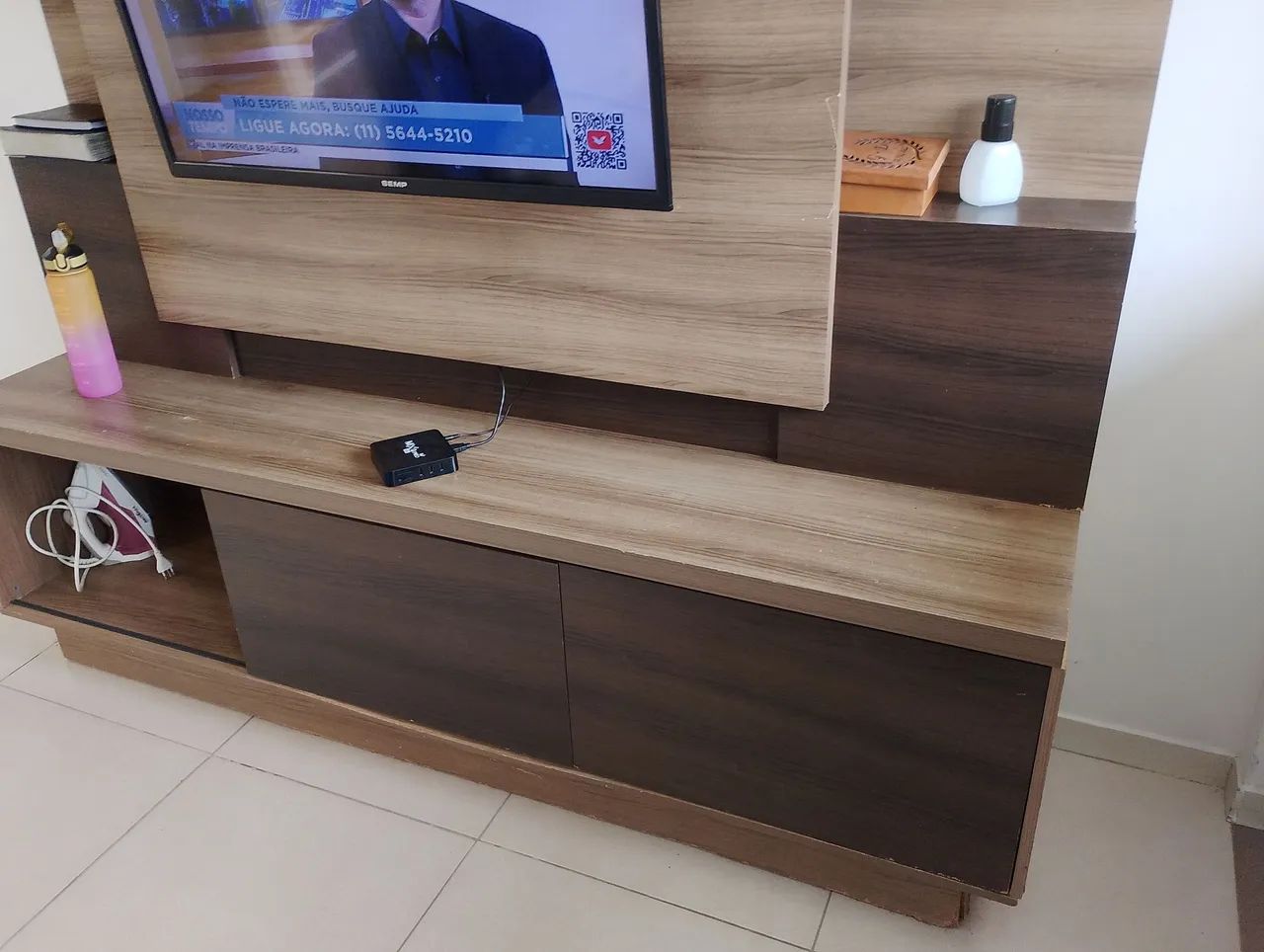 Estante com painel  - Foto 4